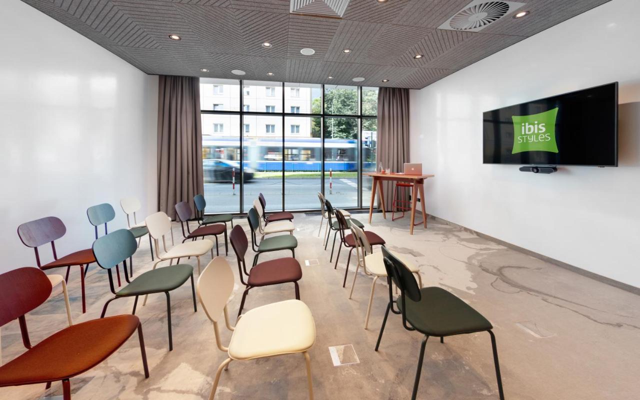 ibis Styles Kraków Centrum Cracóvia Exterior foto